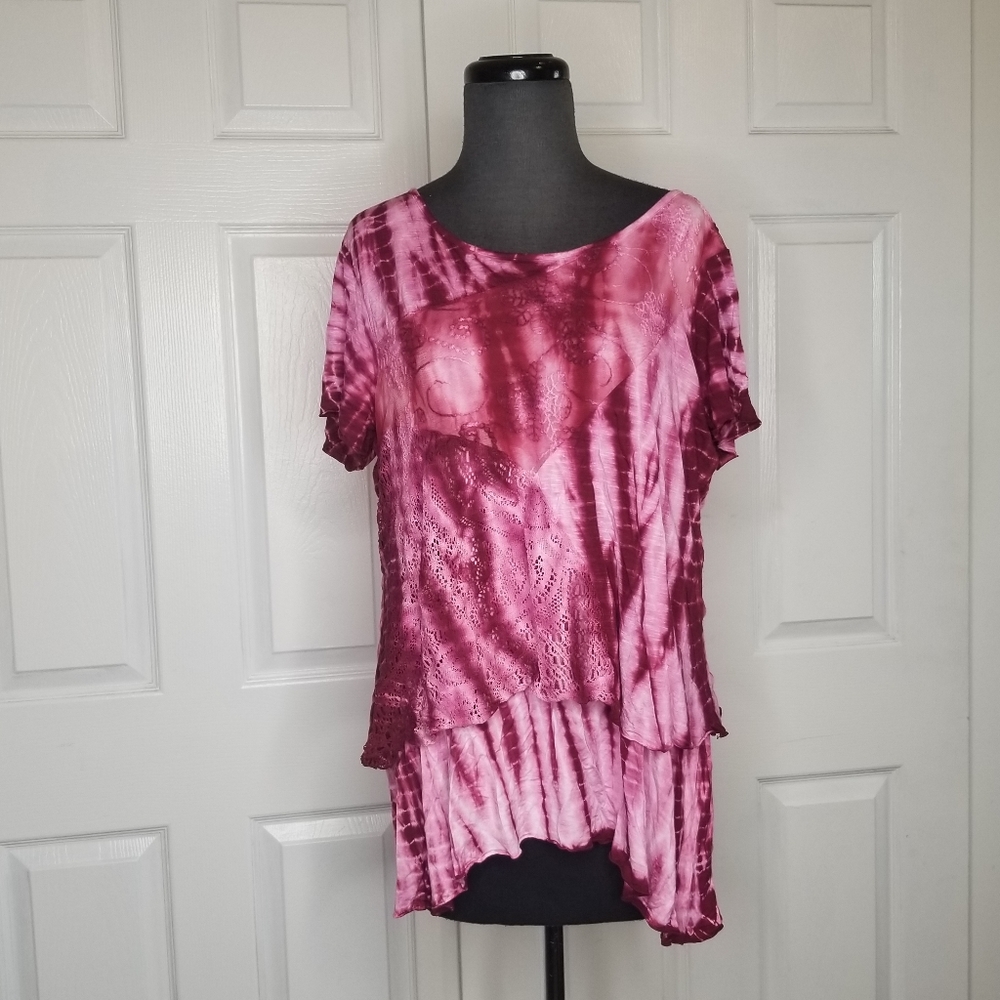 5/$25 Pink tye dye blouse